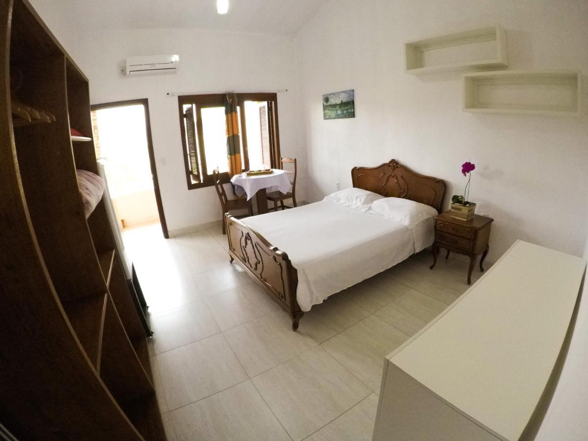 Residencial De Cesaro Hotel Гаропаба Екстериор снимка